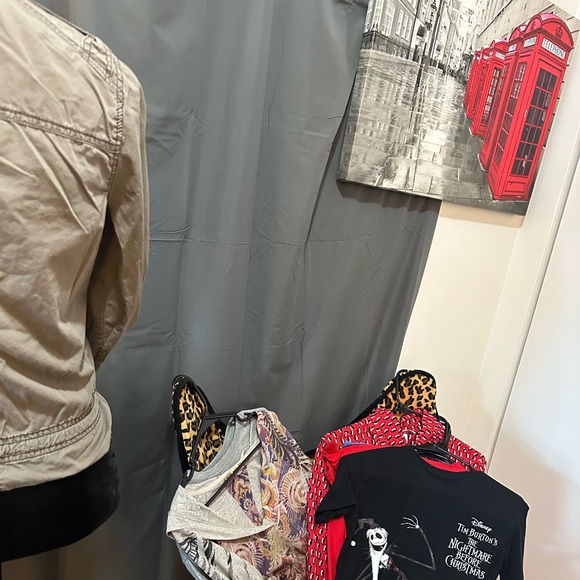 Women’s Jacket - Picture 6 of 8